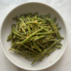 Vegan 'Cheesy' Oven Roasted Garlic Green Beans