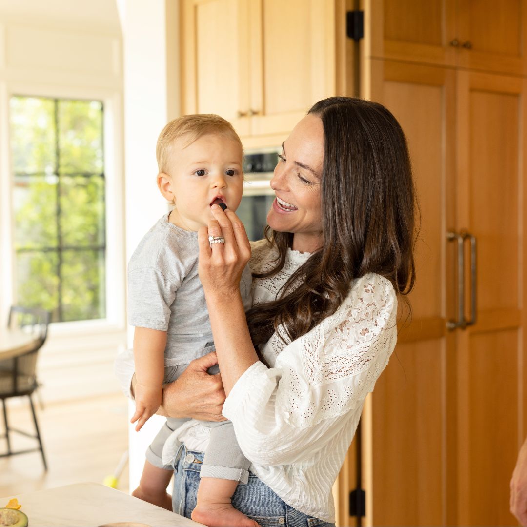 How to Quit Snacking and Stop Eating Off Your Kid’s Plate!