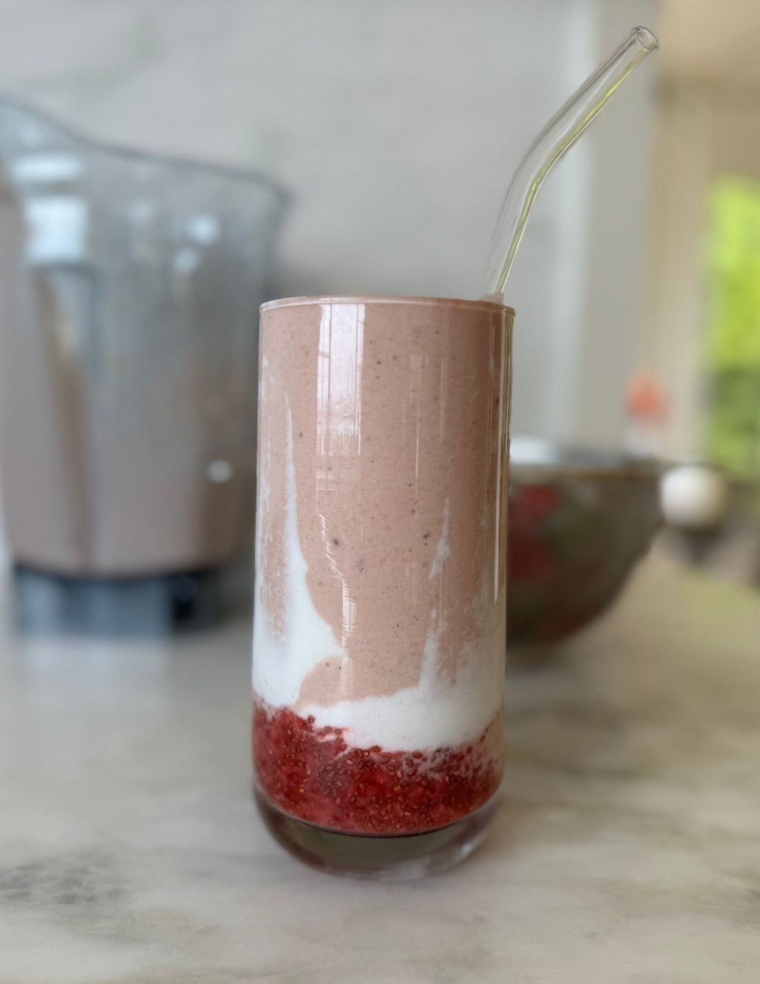 Strawberry Chia 'Glaze' Fab 4 Smoothie