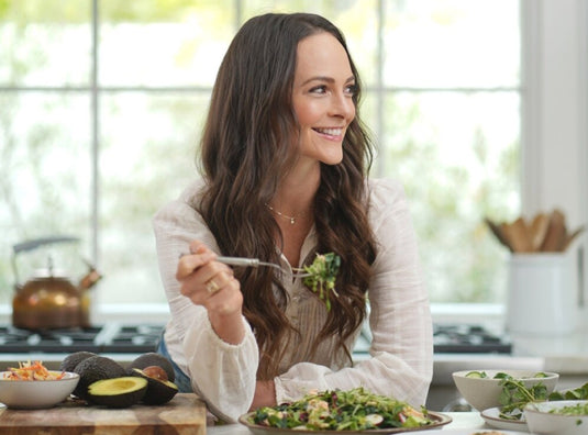 Kelly Levpp About Kelly LeVeque | Founder of Be Well – Be Well by Kelly
